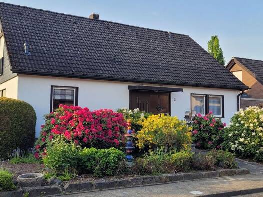 Haus zum Kauf 469.000 € 8 Zimmer 203 m² 581 m² Grundstück Erkelenz 41812