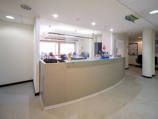 Büro zur Miete 6.000 € Via Duca d'Aosta 51 Bolzano 39100