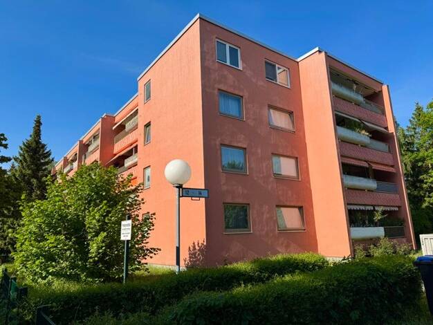 Wohnung zur Miete nur mit Wohnberechtigungsschein 562 € 2 Zimmer 72,1 m² 1. Geschoss frei ab 02.07.2025 Nahariyastraße 12 Lichtenrade Berlin 12309