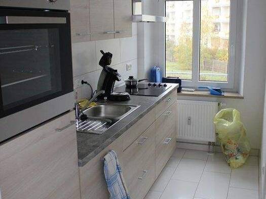 Studio zur Miete 400 € 3 Zimmer 63 m² 2. Geschoss frei ab sofort Westend Plauen 08523