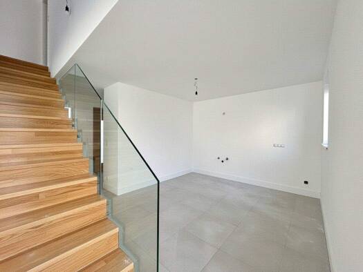 Doppelhaushälfte zum Kauf - Erstbezug 590.000 € 4 Zimmer 132,1 m² frei ab sofort Leopold Lehnerstraße Steinabrückl 2751