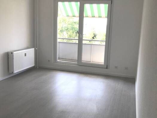 Wohnung zur Miete 316 € 2 Zimmer 50,9 m² EG Elsterwerdaer Str. 69 Großenhain 01558