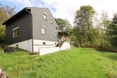Einfamilienhaus zum Kauf 129.000 € 4 Zimmer 95 m² 750 m² Grundstück frei ab sofort Suhl Suhl 98527