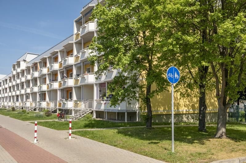 Wohnung zur Miete 320 € 2 Zimmer 57,5 m²<br/>Wohnfläche 4.<br/>Geschoss 16.03.2025<br/>Verfügbarkeit Hans-Grade-Str. 7 Gneisenauring Magdeburg 39130