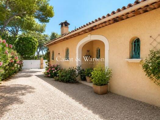 Einfamilienhaus zum Kauf 1.290.000 € 7 Zimmer 185 m² 1.130 m² Grundstück Le Dramont-Agay-Anthéor-Le Trayas Saint-Raphaël 83700