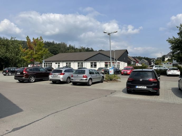 Büro-/Praxisfläche zur Miete provisionsfrei 1.350 € 115 m²<br/>Bürofläche Beckestraße 65 Becke Gummersbach 51647