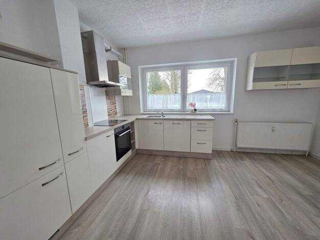 Wohnung zur Miete 912 € 4 Zimmer 100 m² EG frei ab sofort Hohenlockstedt 25551