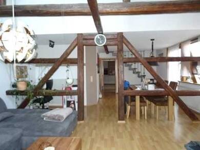 Maisonette zur Miete 499 € 3 Zimmer 88 m² Dachgeschoss, 1. Geschoss frei ab sofort Auma Auma-Weidatal 07955