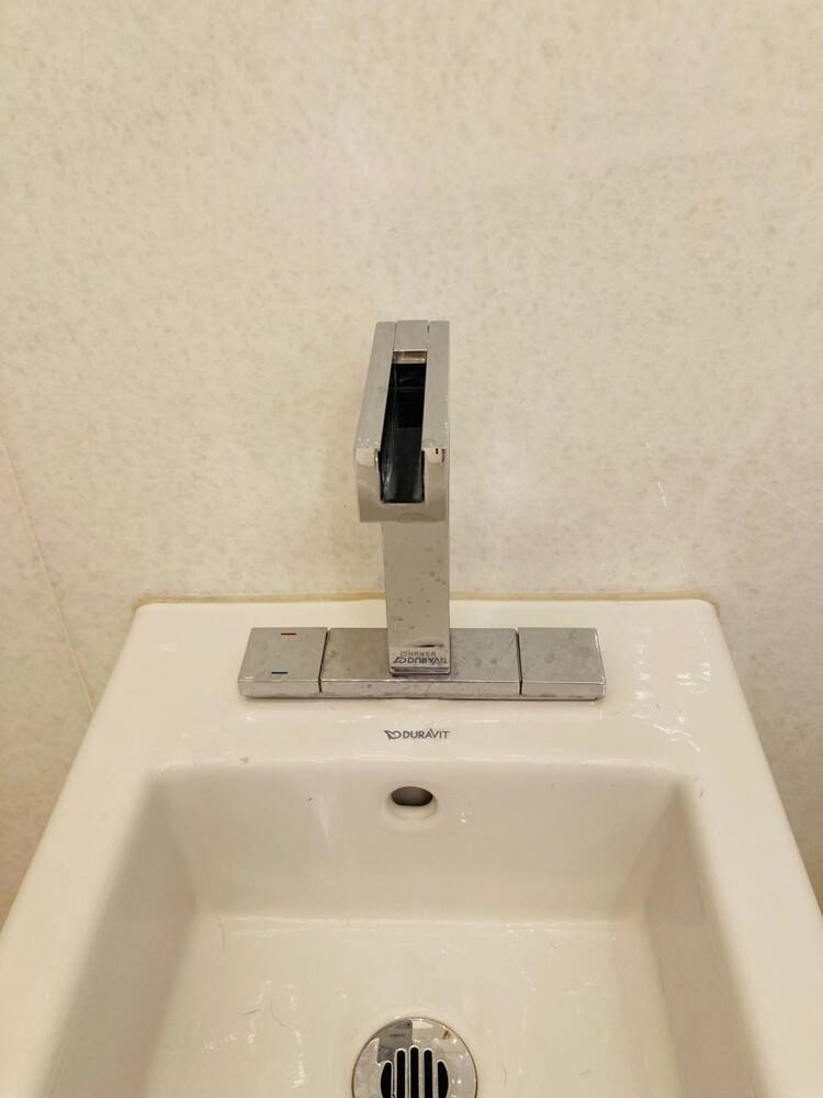 Property thumbnail 19