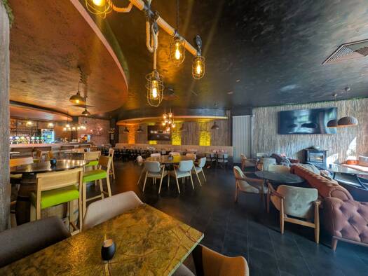 Restaurant zur Miete 3.700 € 124 m² Gastrofläche Geesthacht 21502