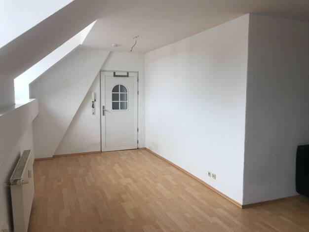 Wohnung zur Miete 700 € 3 Zimmer 96,7 m² 2. Geschoss frei ab sofort Lambrecht 67466
