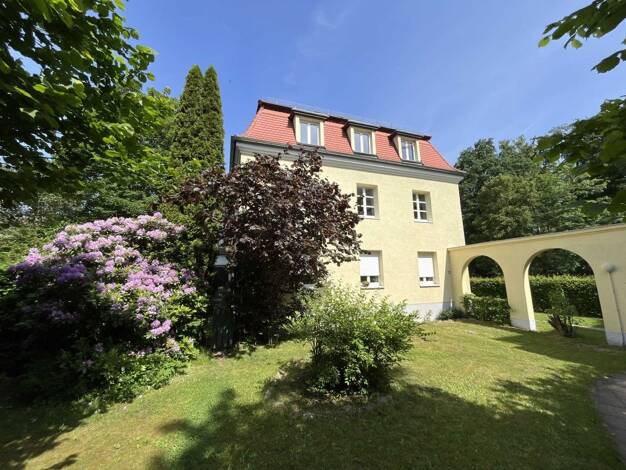 Wohnung zum Kauf 350.000 € 4 Zimmer 89 m² 1. Geschoss Bühlau/Weißer Hirsch Ortsamtsbereich Loschwitz 01324