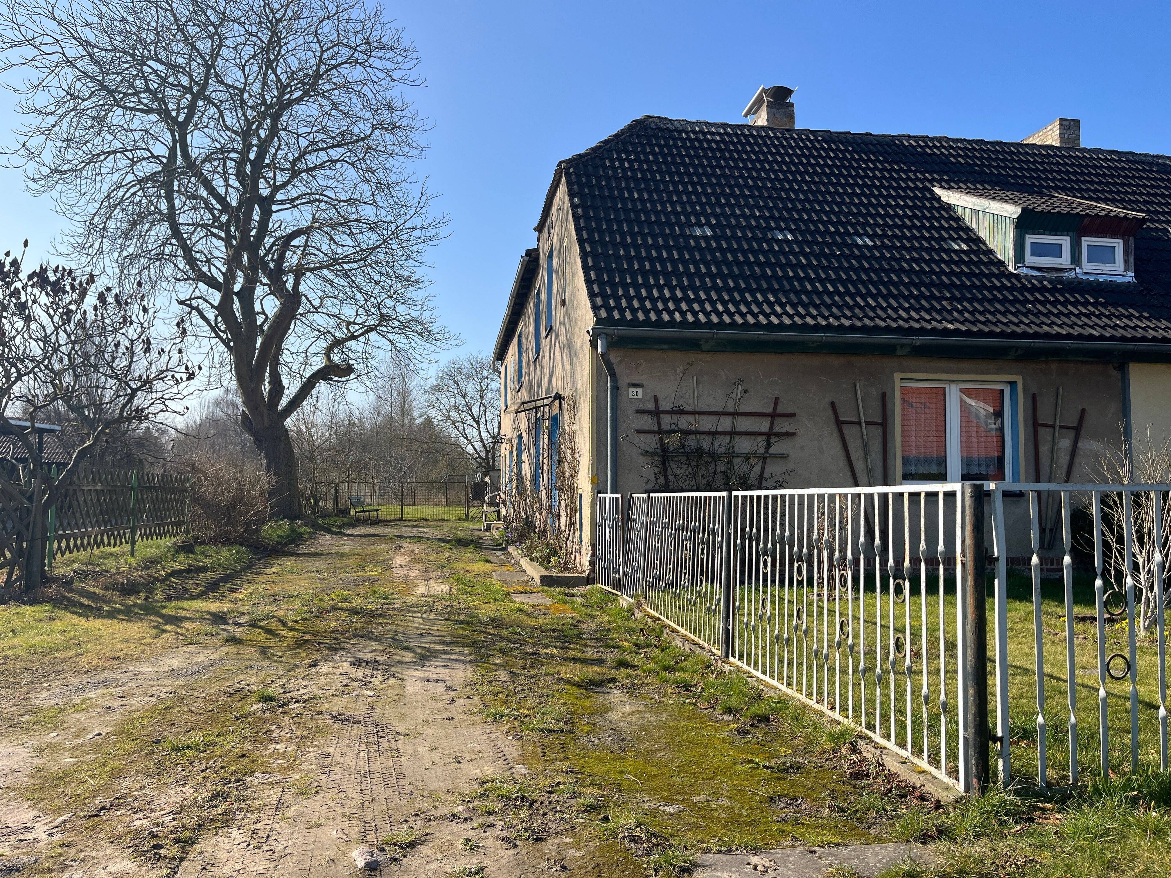 Haus zum Kauf - Ansicht 2