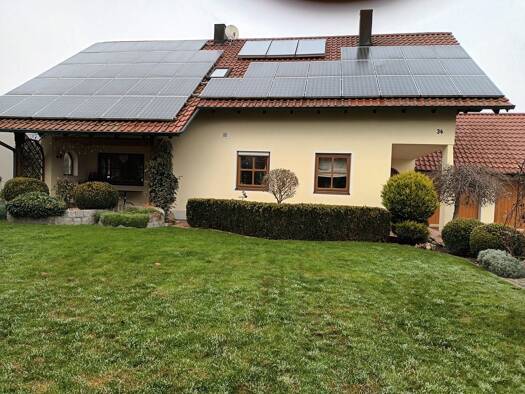 Einfamilienhaus zur Miete 1.700 € 6 Zimmer 170 m² 608 m² Grundstück frei ab 01.03.2026 Kronwieden Loiching 84180