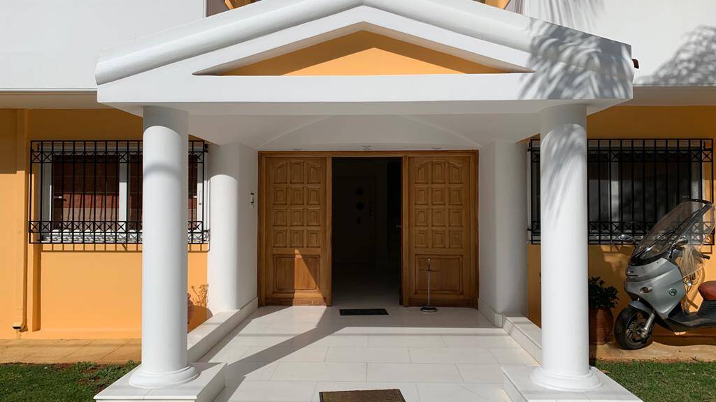 Einfamilienhaus zum Kauf 1.600.000 € 7 Zimmer 470 m² Attika