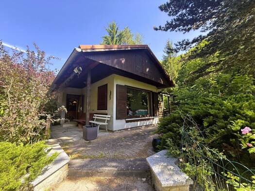 Bungalow zum Kauf 20.000 € 2 Zimmer 36 m² 1.730 m² Grundstück frei ab 01.09.2026 Plaue Plaue 99338