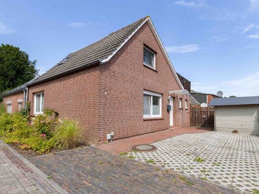 Doppelhaushälfte zum Kauf 125.000 € 3 Zimmer 76 m² 135 m² Grundstück Westerhusen Hinte 26759