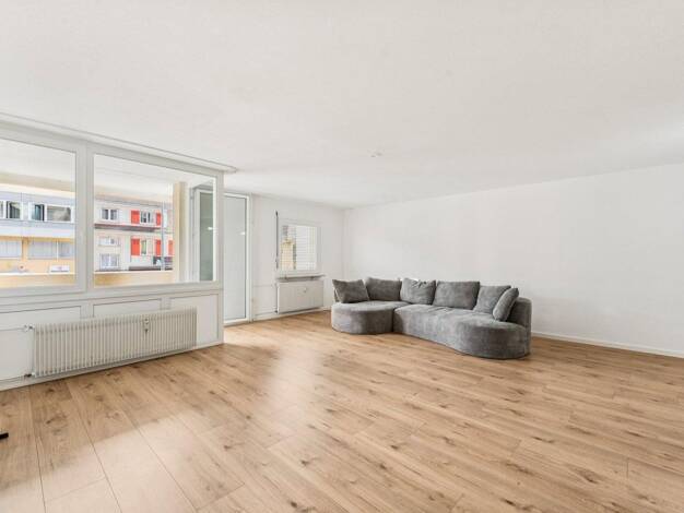 Wohnung zur Miete 1.400 € 2,5 Zimmer 82 m² 1. Geschoss frei ab 01.08.2026 Hauptstrasse 160 Weil am Rhein 79576