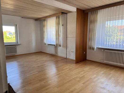 Einfamilienhaus zum Kauf 125.000 € 5 Zimmer 144 m² 761 m² Grundstück Mitterteich Mitterteich 95666