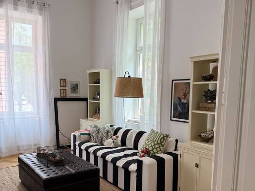 Wohnung zur Miete 2.400 € 4 Zimmer 160 m² 1. Geschoss frei ab 01.09.2026 Wiesbaden Mitte 65185