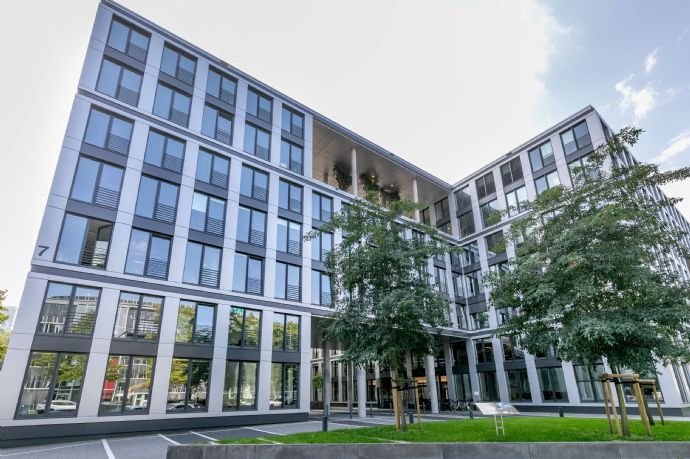 Bürofläche zur Miete provisionsfrei 50 m²<br/>Bürofläche von 8 m² bis 50 m²<br/>Teilbarkeit Kapstadting 7 Winterhude Hamburg 22297