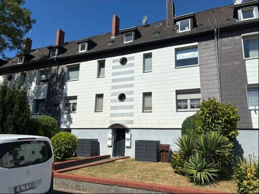 Wohnung zum Kauf 219.000 € 5 Zimmer 110 m² Geschoss 1/4 Mülfort Süd 41238
