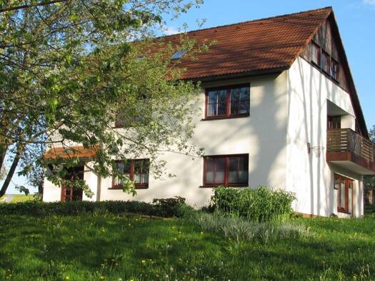 Terrassenwohnung zur Miete 675 € 3,5 Zimmer 89 m² Geschoss EG/2 frei ab 01.09.2026 Kirchbach Oederan 09569
