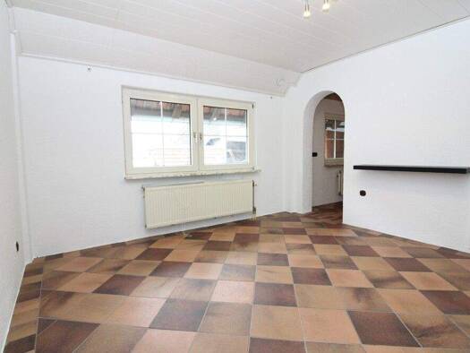 Wohnung zur Miete 800 € 2,5 Zimmer 100 m² 1. Geschoss Ruchheim Ludwigshafen am Rhein / Ruchheim 67071