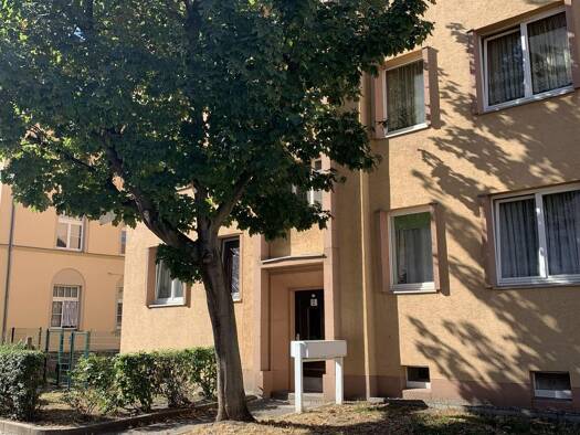 Wohnung zur Miete 570 € 2 Zimmer 56 m² 3. Geschoss frei ab 01.09.2026 Neulindenau Alt-West 04179