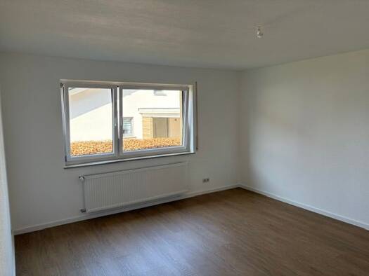 Wohnung zur Miete 350 € 2 Zimmer 44 m² Geschoss -1/2 frei ab sofort Hochemmingen Bad Dürrheim 78073
