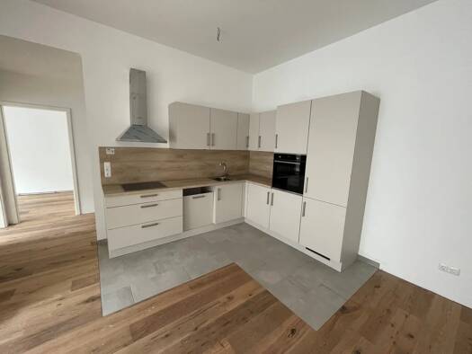 Wohnung zur Miete 940 € 3 Zimmer 75 m² Geschoss 1/8 frei ab sofort Offenbach am Main 63067