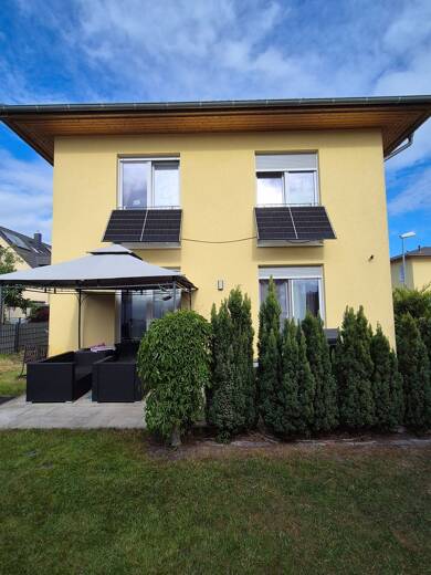 Einfamilienhaus zur Miete 2.150 € 4 Zimmer 126,3 m² 351 m² Grundstück frei ab 01.08.2025 Berlin 12623
