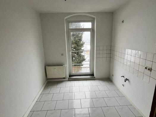 Wohnung zur Miete 245 € 2 Zimmer 42 m² frei ab sofort Hansastraße 10 Brand Zwickau 08060