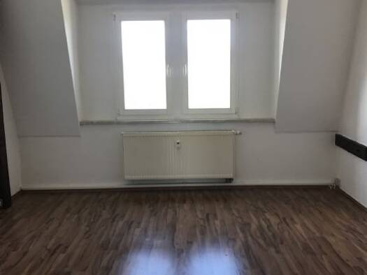 Wohnung zur Miete 610 € 94 m² Zappendorf Salzatal 06198