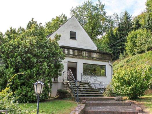 Einfamilienhaus zum Kauf provisionsfrei 314.500 € 7 Zimmer 195 m² 1.500 m² Grundstück Coswig / Sörnewitz 01640