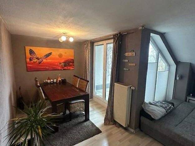 Wohnung zur Miete 800 € 3,5 Zimmer 74 m² 3. Geschoss Oberensingen Nürtingen 72622