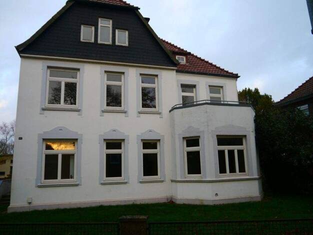 Wohnung zur Miete 540 € 3,5 Zimmer 94 m² Heiligenwiehmstr. 43a Einswarden Nordenham 26954