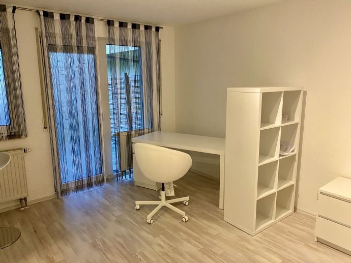 Wohnung zur Miete 460 € 1 Zimmer 35 m²<br/>Wohnfläche EG<br/>Geschoss ab sofort<br/>Verfügbarkeit Ronhof 153 Fürth 90765