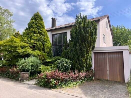 Einfamilienhaus zum Kauf 690.000 € 8 Zimmer 225 m² 565 m² Grundstück frei ab sofort Wormser Straße 21 Kirchhausen Heilbronn 74078