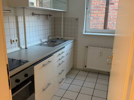 Wohnung zur Miete 440 € 2 Zimmer 65 m² Geschoss 1/1 frei ab sofort Lange Str. 46 Parchim Parchim 19370