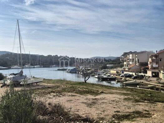 Wohn- und Gewerbegrundstück zum Kauf 87.380 € Bilice, Šibenik - Okolica Bilice 22000