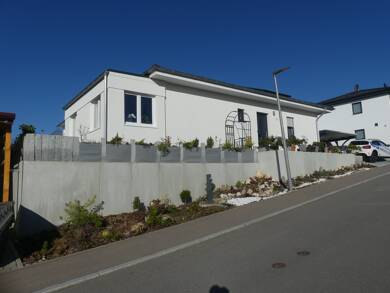 Bungalow zum Kauf 485.000 € 4 Zimmer 125 m² 492 m² Grundstück Bingen Bingen 72511