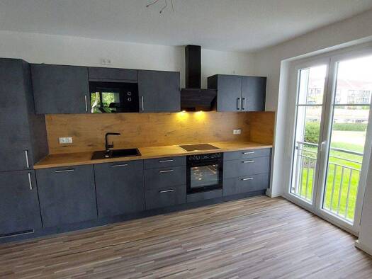 Wohnung zur Miete 399 € 2 Zimmer 41,8 m² EG frei ab sofort Klagenfurter Str. 2 Süd Dessau-Roßlau 06849