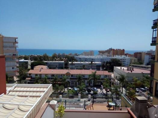 Wohnung zur Miete - Erstbezug 1.100 € 2 Zimmer 90 m² 1. Geschoss Torremolinos 29620