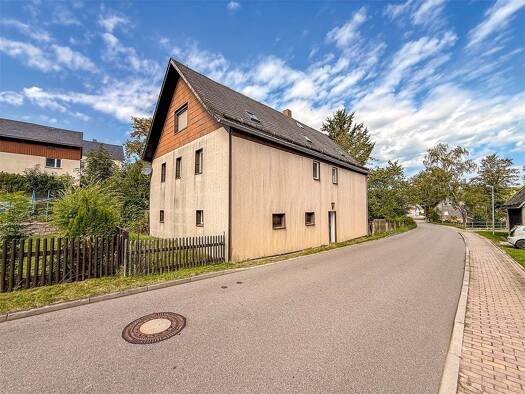 Haus zum Kauf 5.000 € 1 Zimmer 180 m² 689 m² Grundstück Lindenau Schneeberg 08289