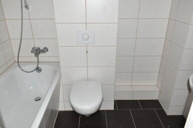 Wohnung zur Miete 318 € 3 Zimmer 61,1 m² 3. Geschoss Friedrich-Grasow-Straße 13 Hohenstücken Brandenburg 14772