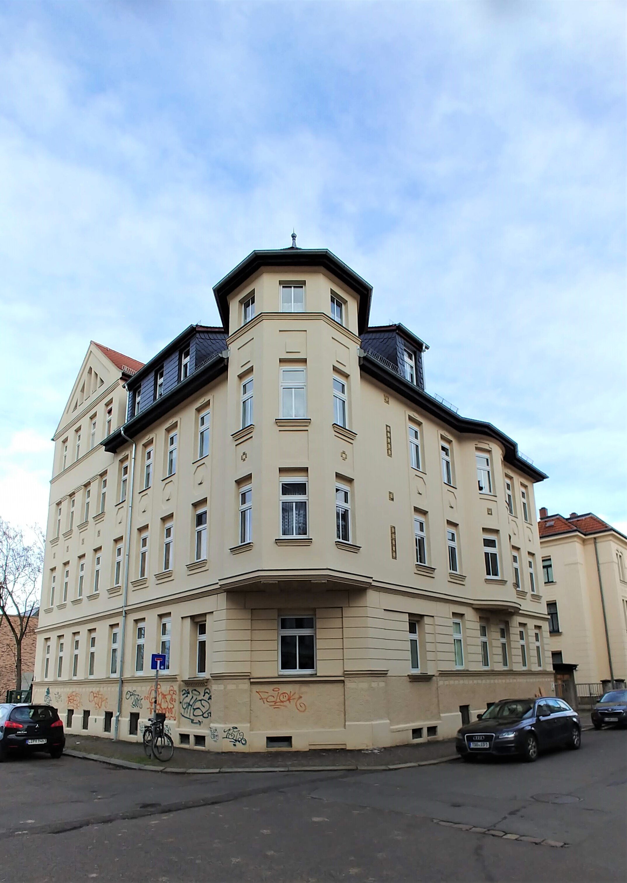 Wohnung zur Miete 850 € 4 Zimmer 100 m²<br/>Wohnfläche EG<br/>Geschoss ab sofort<br/>Verfügbarkeit Panitzstr. 14 Kleinzschocher Leipzig 04229