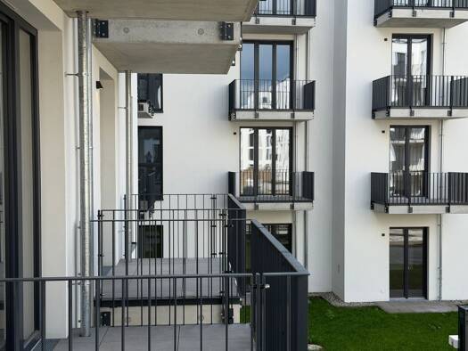 Wohnung zur Miete - Erstbezug nur mit Wohnberechtigungsschein 636 € 2 Zimmer 55,3 m² 4. Geschoss frei ab 16.11.2026 Konrad-Wolf-Straße Alt-Hohenschönhausen Lichtenberg 13055