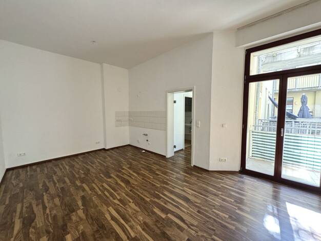Wohnung zur Miete 340 € 2 Zimmer 45,3 m² frei ab sofort Schleinufer 20 Sternviertel Magdeburg 39104