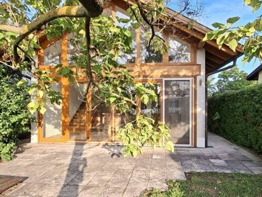 Haus zum Kauf 1.568.556.000 € 5 Zimmer 401 m² Grundstück Münchendorf 2482